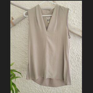 Go> by GoSilk - Silk and Linen Sleeveless top